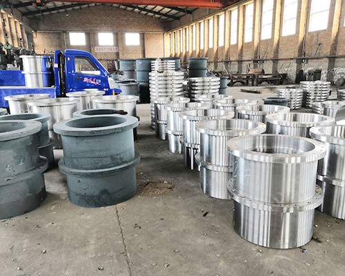 定襄億欣源法蘭加工：鍛件火焰表面淬火的缺點是什么？